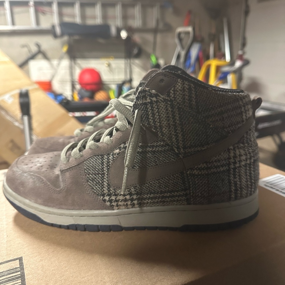 Nike Dunk High Premium Tweed Pack size 8 - Picture 4 of 6